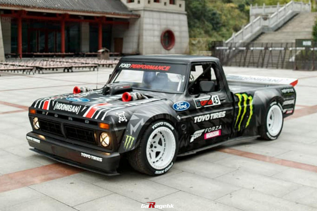 这个人不是来自这个星球漂移大神kenblock砖叔挑战中国天门山