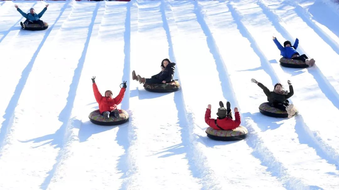 身边的冰雪项目来啦今年冬天就要这样玩