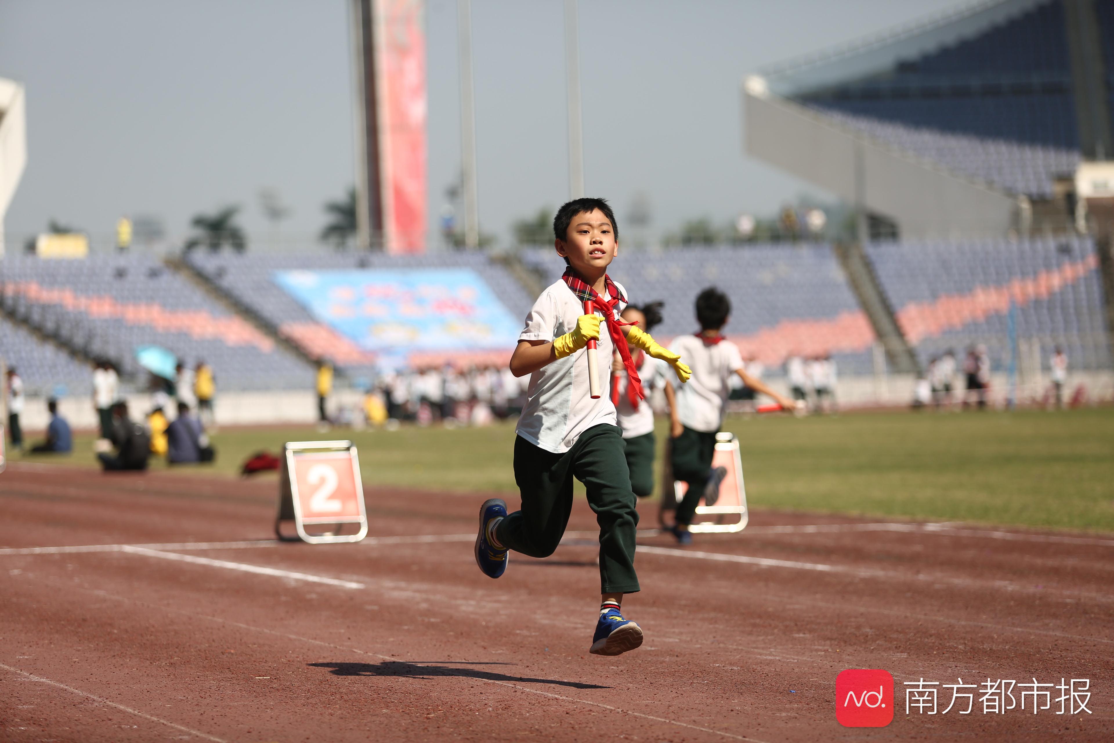 华景小学运动会高清图比赛