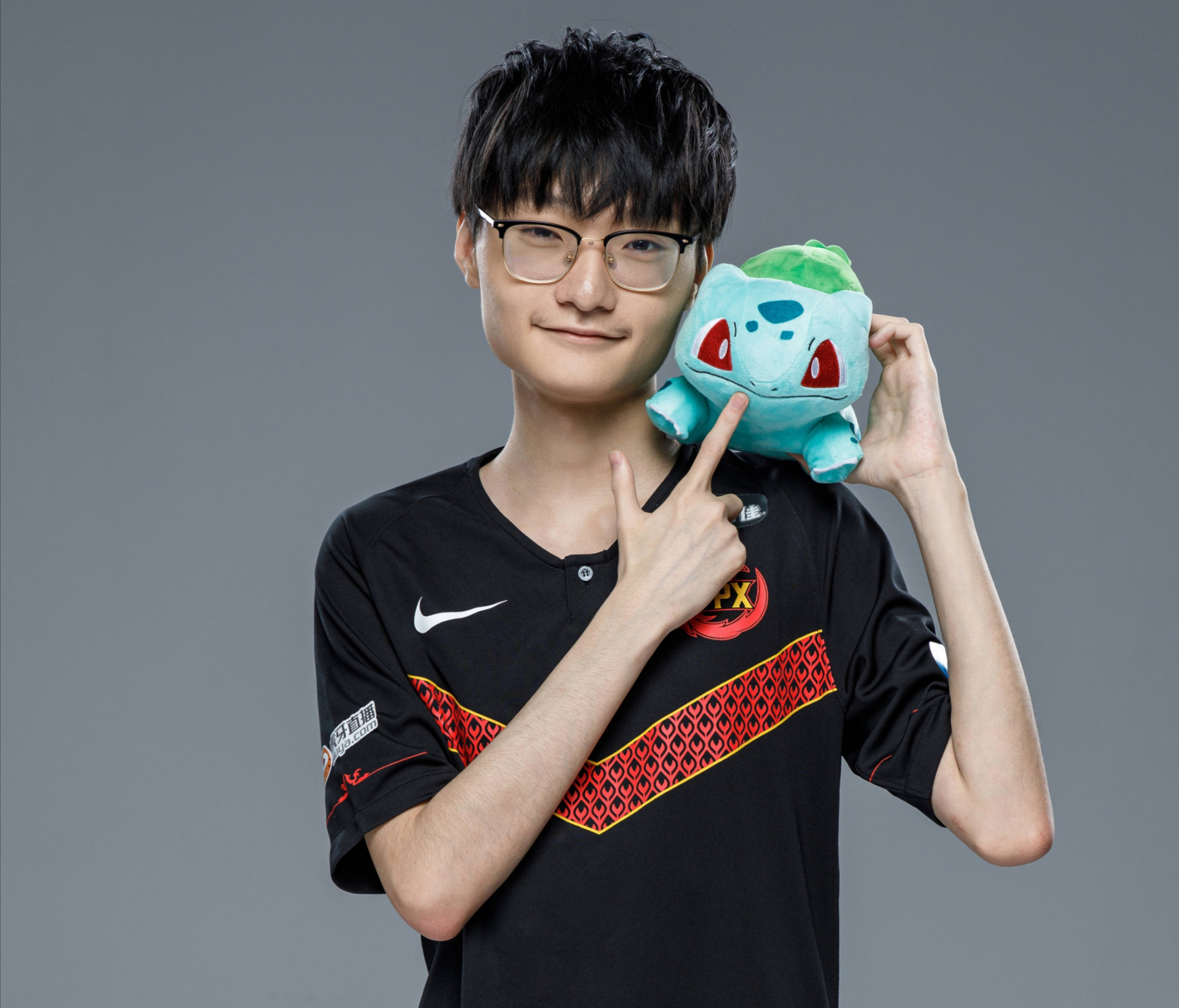 原创fpx天直播打出111战绩消极比赛引热议打野玩ad可以理解