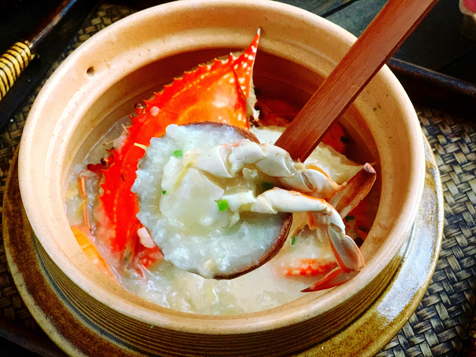 鲜美蟹肉海鲜粥高清图片下载-正版图片500594946-摄图网