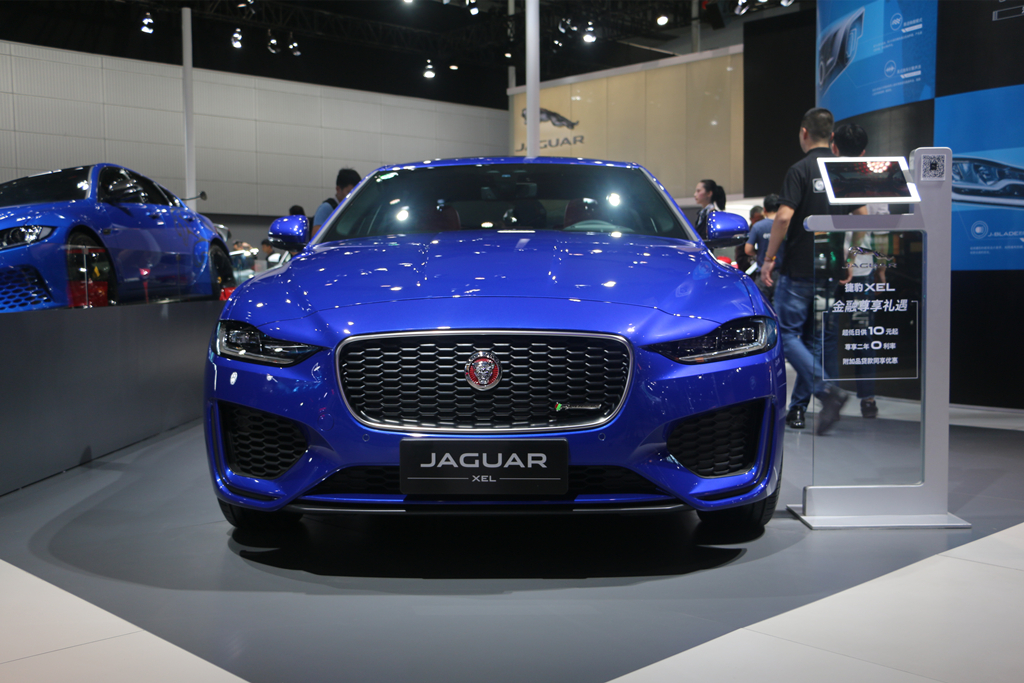 2019广州车展:实拍新款捷豹xel,动力升级是亮点!