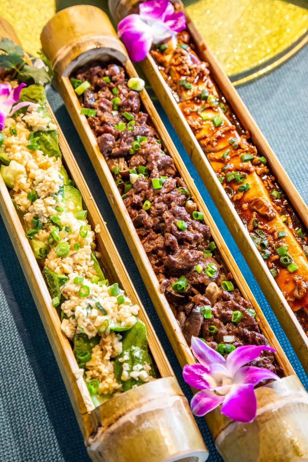 自带亲子乐园&真温泉的全新网红酒店,天气刚好,趁"凉"出逃!