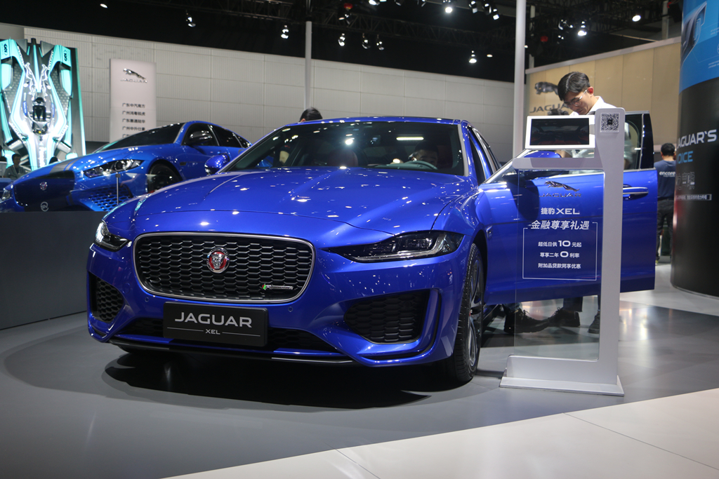 2019广州车展:实拍新款捷豹xel,动力升级是亮点!