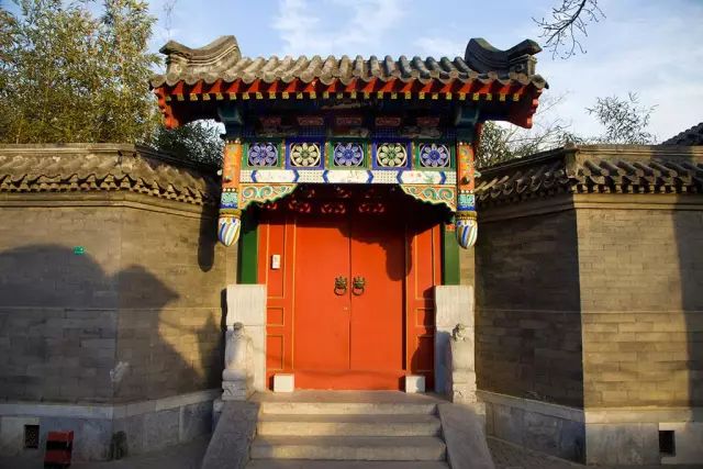 门外岁月,窗里人生丨美在