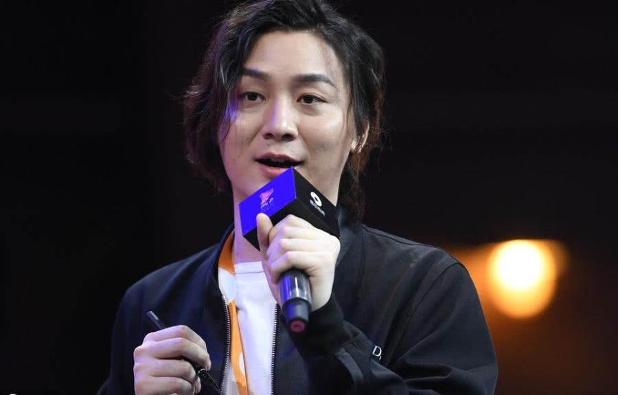 张大仙受什么刺激了?为什么会说:“这件装备删了吧!”_冲击