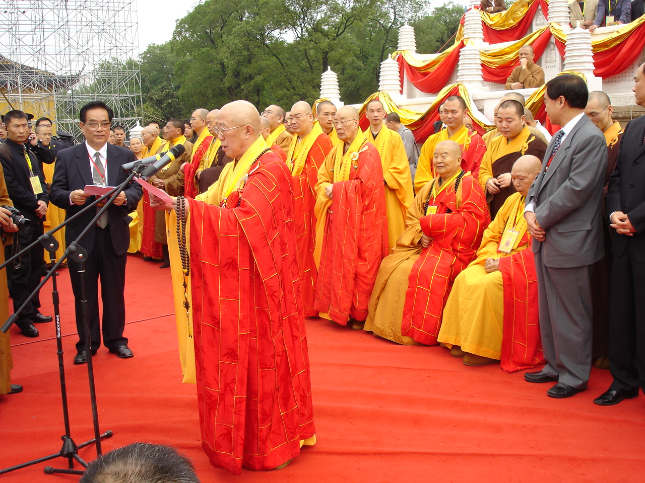 【佛教人物志】:中国佛教协会第七届会长 —— 一诚