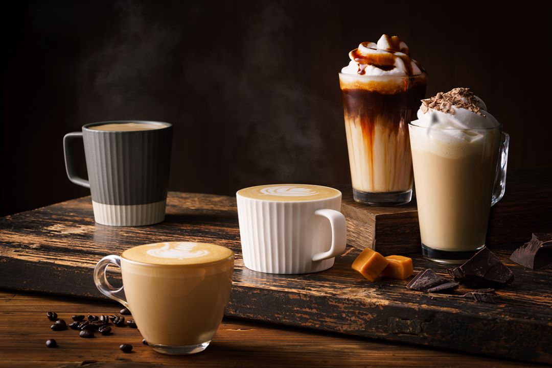 瑞幸咖啡丨多喝拿铁季全场拿铁55折