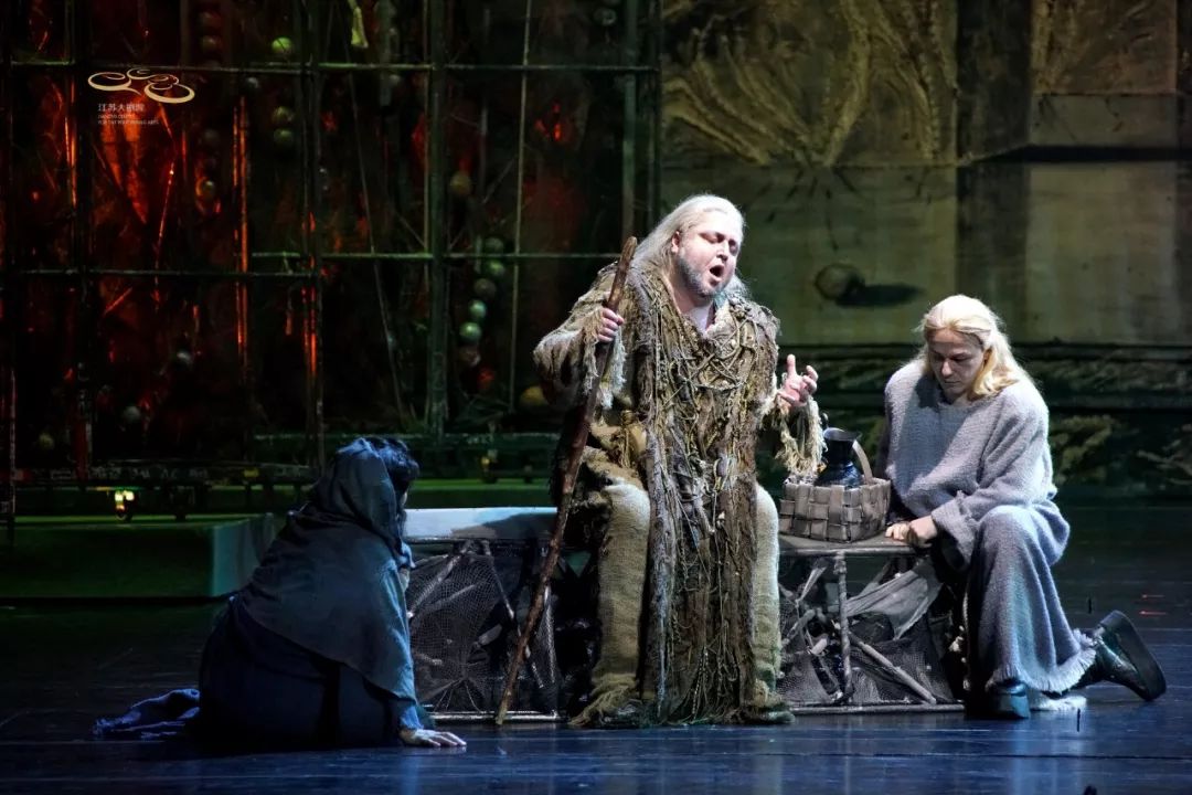 帕西法尔五个半小时歌剧洗礼挑战成功