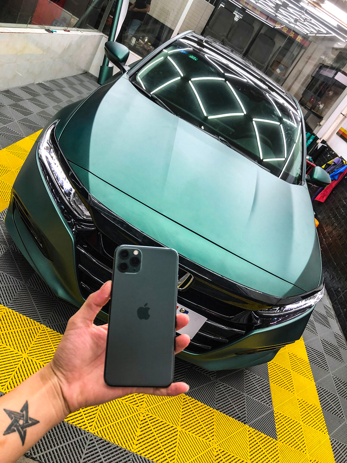 本田十代雅阁车身改色钛金军绿rg瑞集改色膜福建龙岩加盟店出品