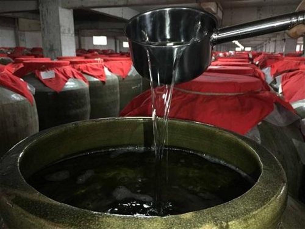 白酒蒸馏出酒时温度怎么控制,有哪些注意事项?