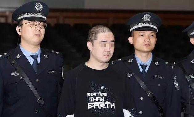 武汉宣判一批涉黑涉恶案湖霸非法敛财3900万获刑20年