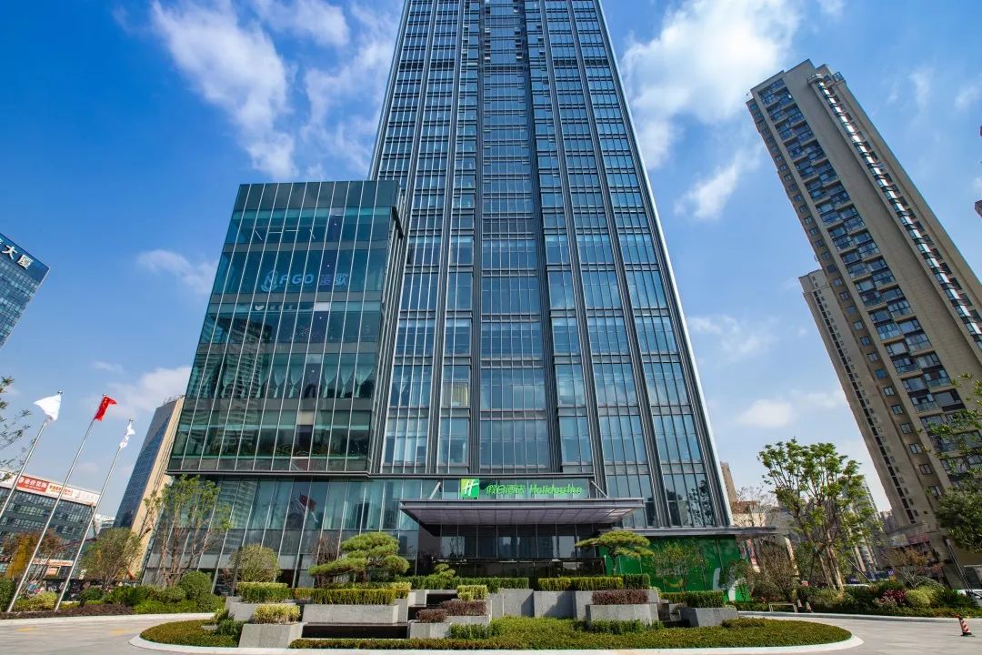实测杭州龙湖滨江天街假日酒店开业实在是太太太太太太惊艳了