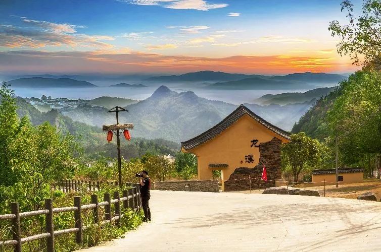 文化馆有话讲┃明天河头镇百步村文化礼堂山海连襟邻里一家亲临海天台