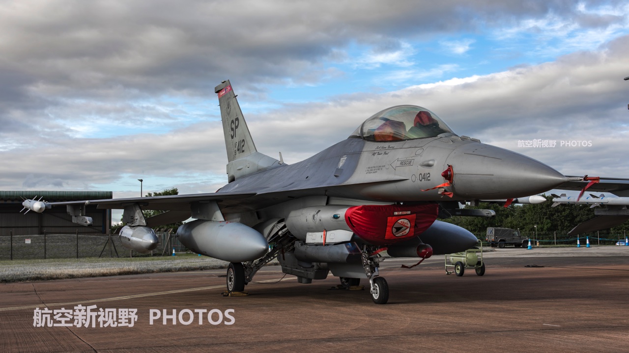 美國空軍的f-16c戰鬥機目前服役的數量近5000架,由於輕型戰鬥機使用