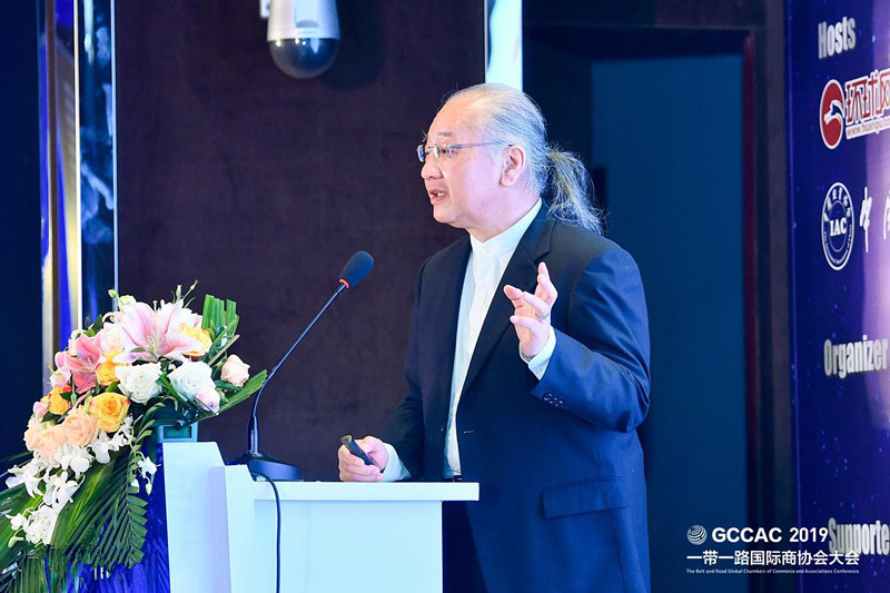 中国投资协会智慧产业研究院,优维智库专家王佑仁主要从从数字经济和