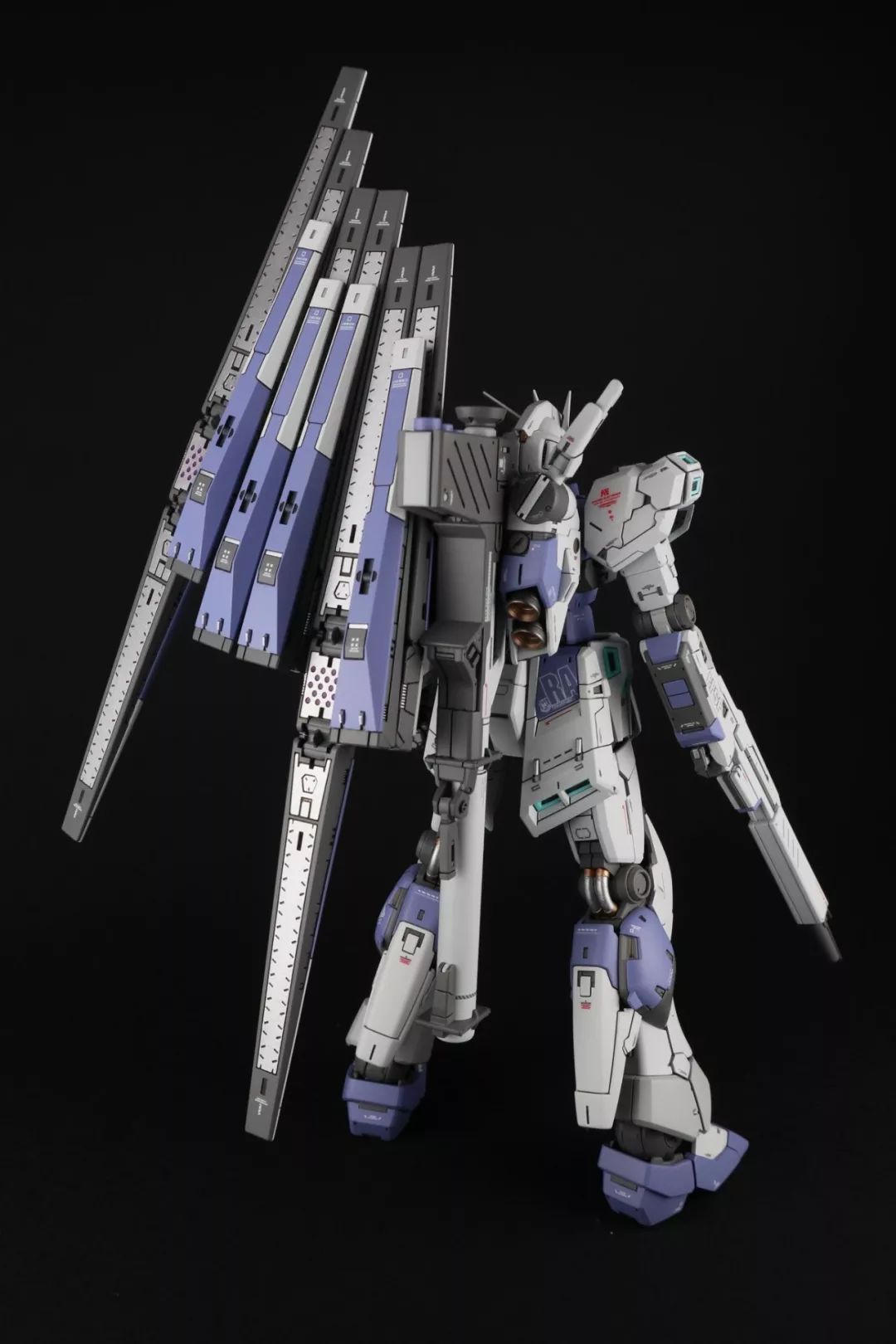 双份浮游炮,rg牛高达细致清新配色涂装