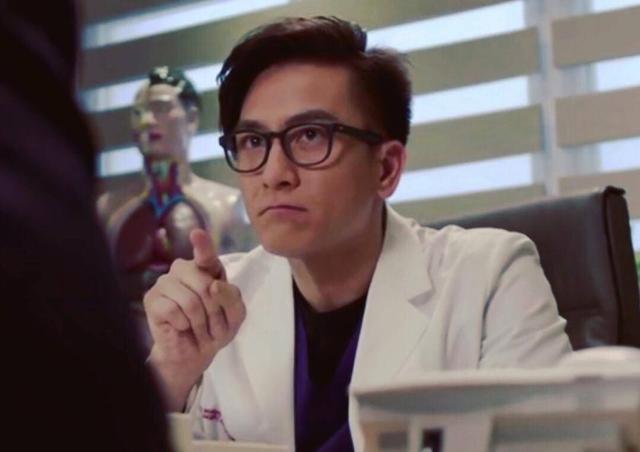 马国明凭《白色强人》勇夺新加坡视帝 为明年万千星辉封帝铺路