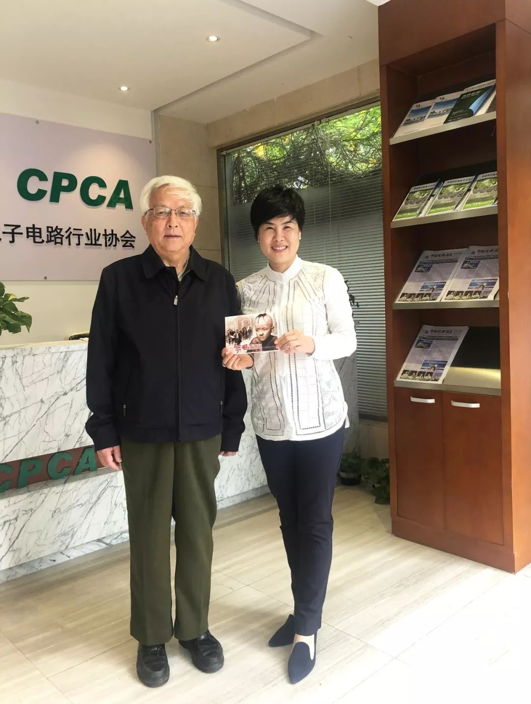 惠科股份有限公司位于深圳市宝安区是一家专业从事视讯类消费电子