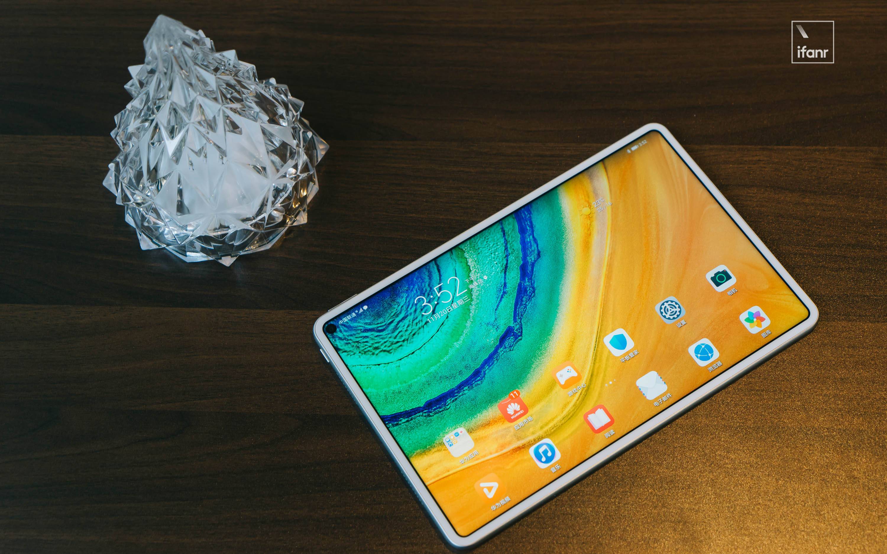 华为matepadpro图赏四边等宽用规则呈现美感