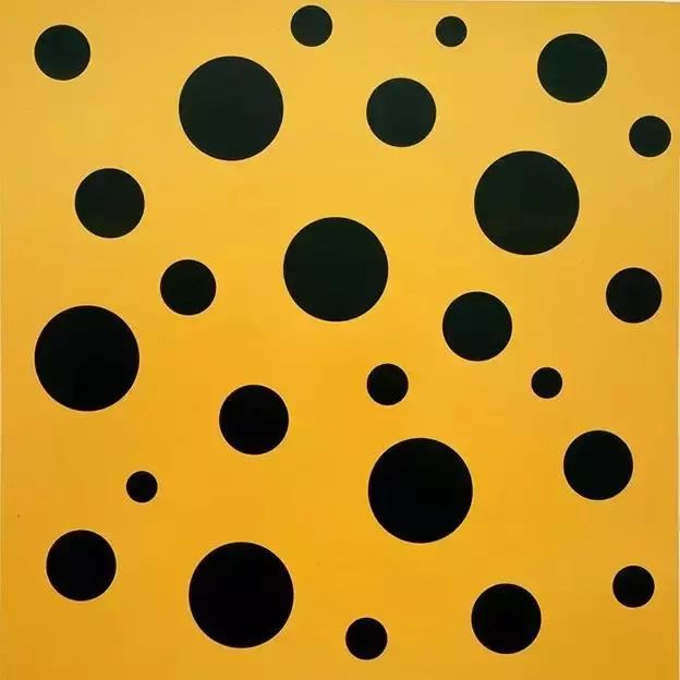 草间弥生她是普通人眼中的疯婆子也是大众眼中的波点女神