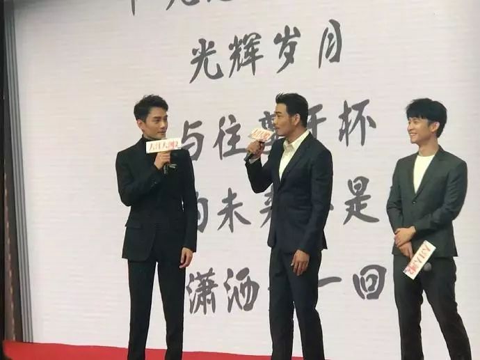 制片人侯鸿亮介绍,"会出现一个新的角色,但是今天不能透露,随着社会的