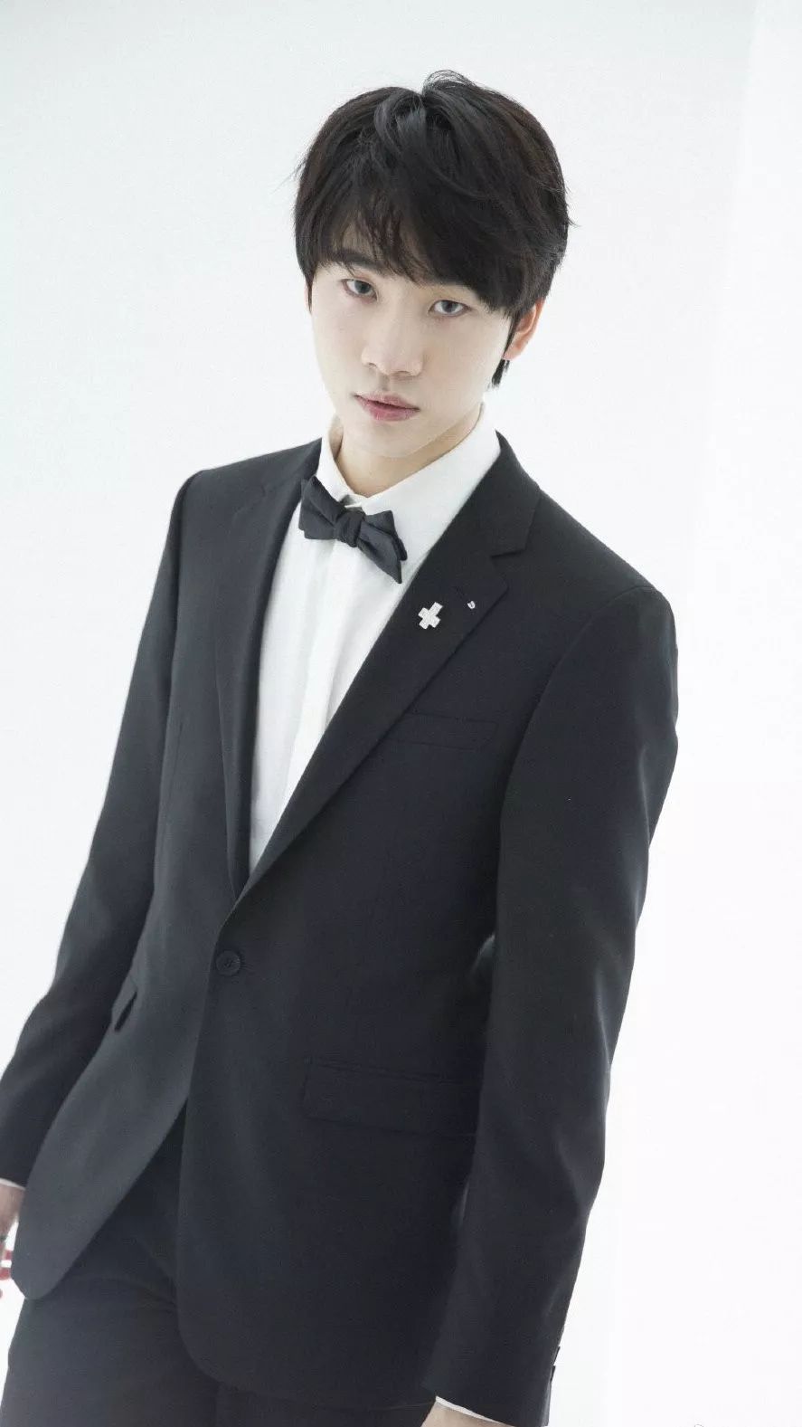 泉港帅小伙荣获亚洲音乐盛典最具潜力男歌手奖