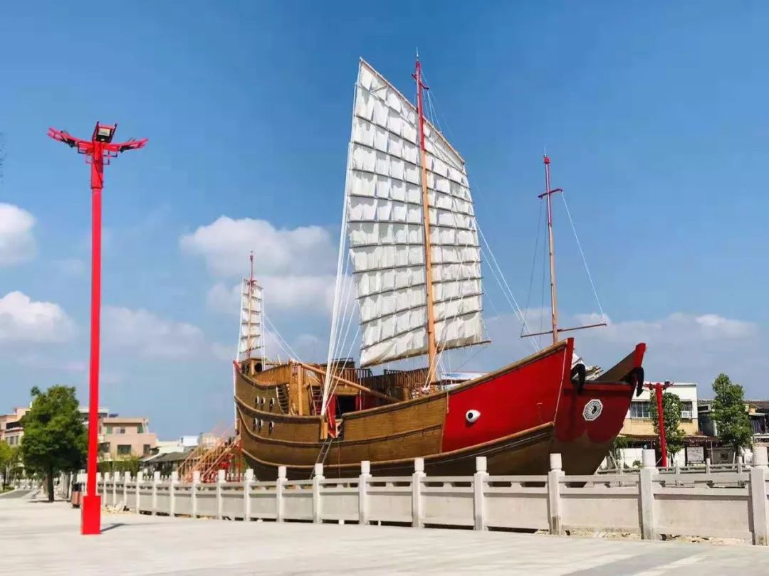 实拍前天澄海这个网红景点来了一大群人干的好事被人拍下曝光了