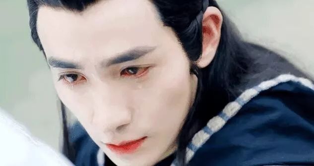 让大家印象最最深刻的应该是旭凤吧