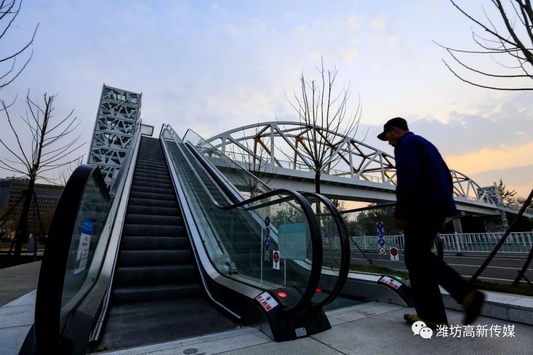 潍县中路3座天桥大升级开启全自动模式