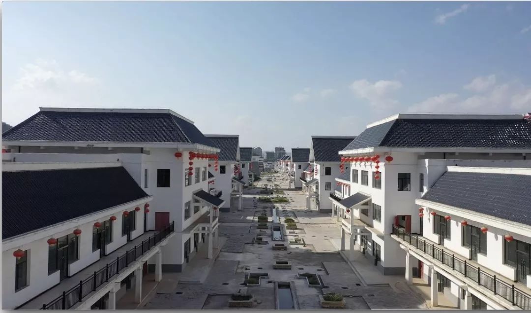 璀璨的商业与文化高度融合的新兴街区汉唐二十四节气文化休闲商业街