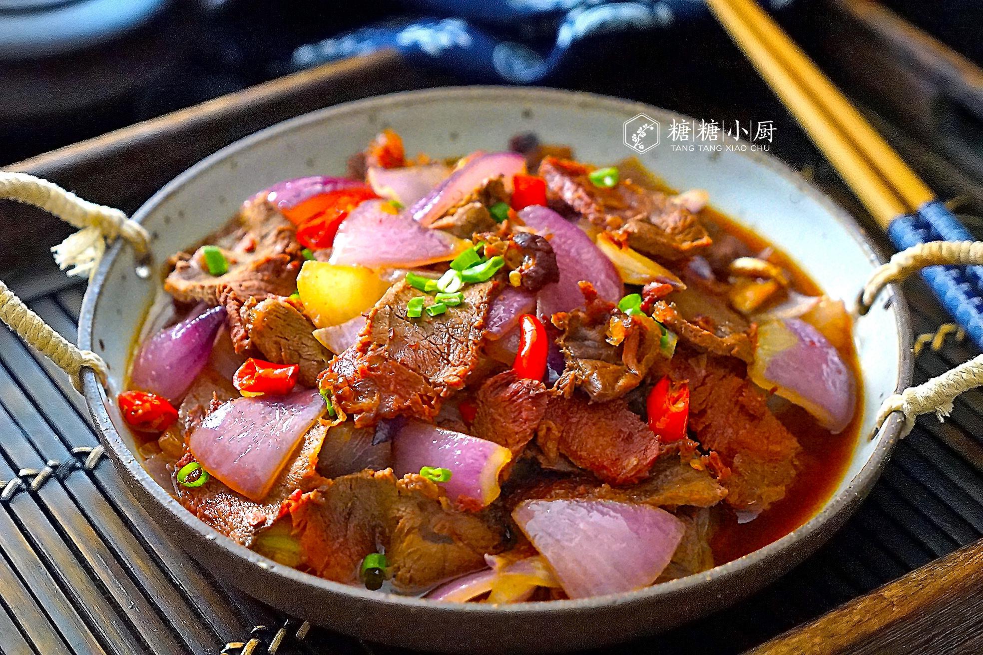 原创下雪天捡到一块牛肉回家炒一大盘晒到朋友圈人人羡慕我运气好