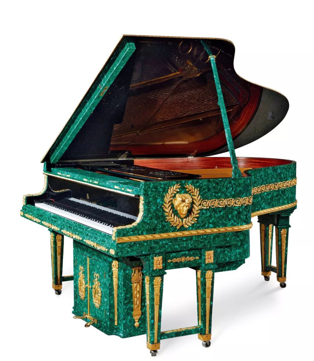 北京保利秋拍专家推荐名贵腕表与西洋装饰艺术