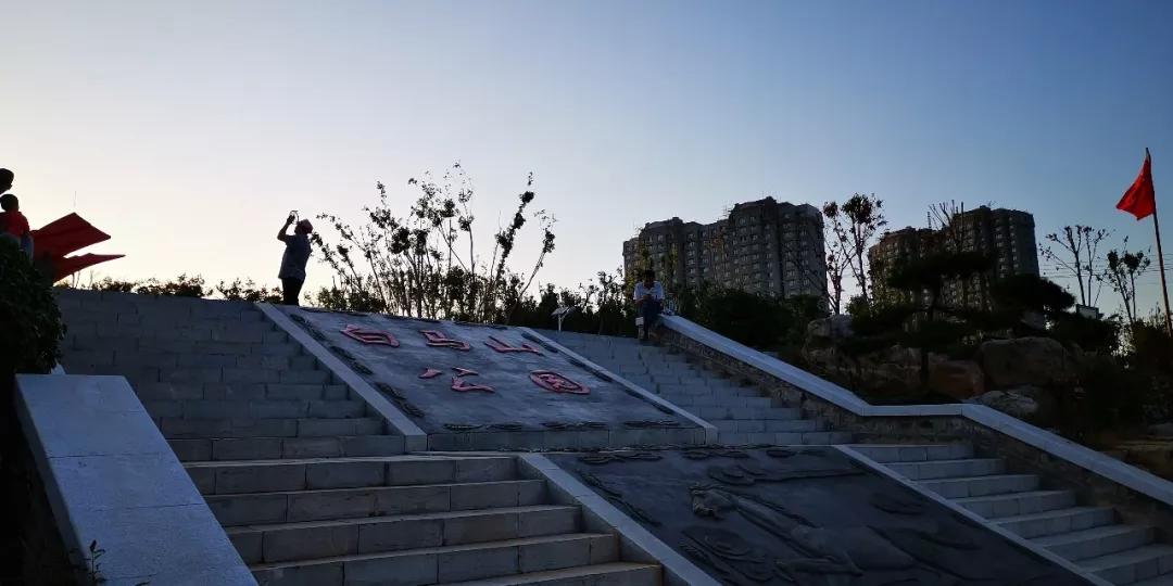 济南刘长山公园图片