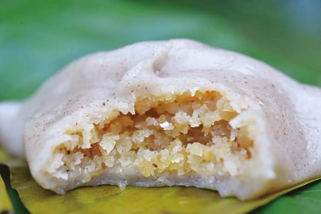 福禄寿一乡味"三角留"椰子糕黏香话椰香:按粿椰子饼// 野奢海南 //在