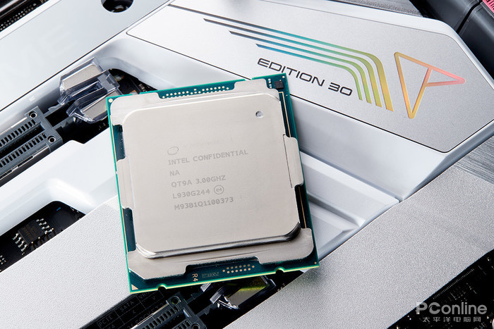 10980xe首测18核cpu超48g这次我真的超冒烟了