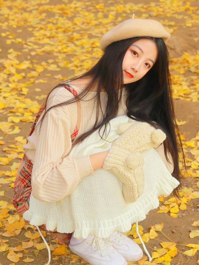 秋天拍照技巧学好8个拍照姿势拍出最美秋日写真照