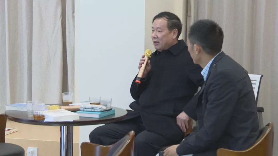书法家任蒙先生,著名作家,文化学者,分享自己的读书故事.