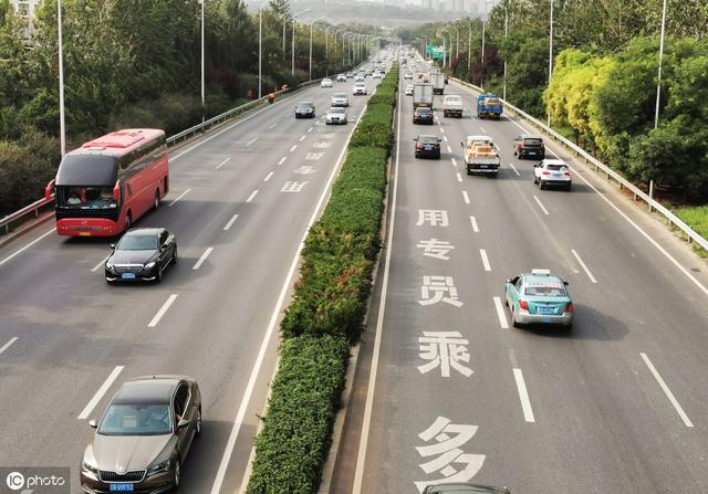 申晨间公交专用道能否变成多乘员车道上海正研究新政策