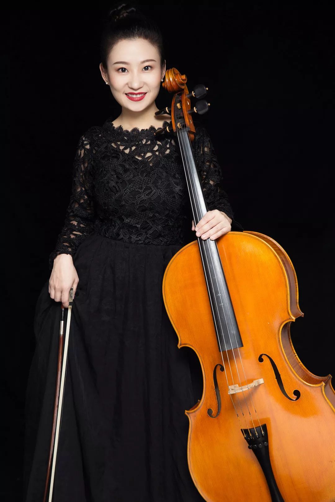 乐讯80高龄小提琴演奏家音乐教育家顾应龙老师将登台演奏梁祝乐队协奏