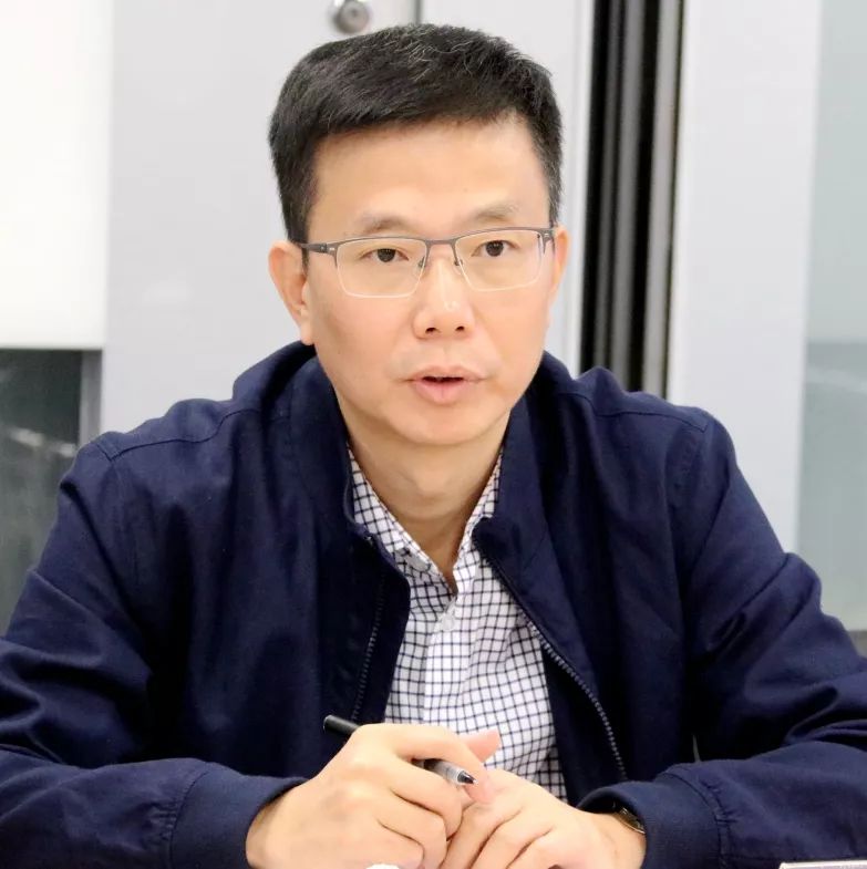 广州市天河区副区长刘武彬区司法局局长肖泽顺一行莅临法制盛邦调研