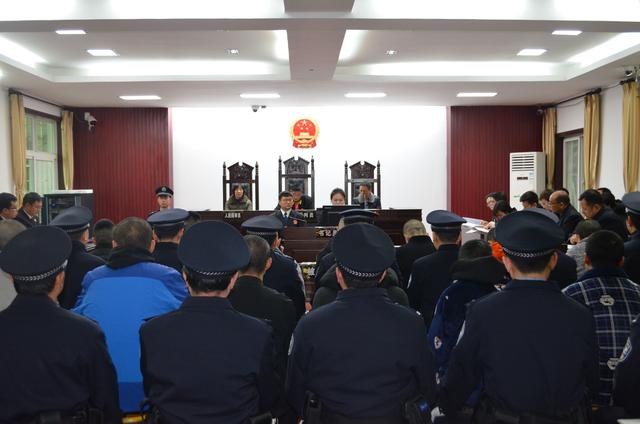 首犯判处18年6个月城固又一恶势力犯罪集团获刑