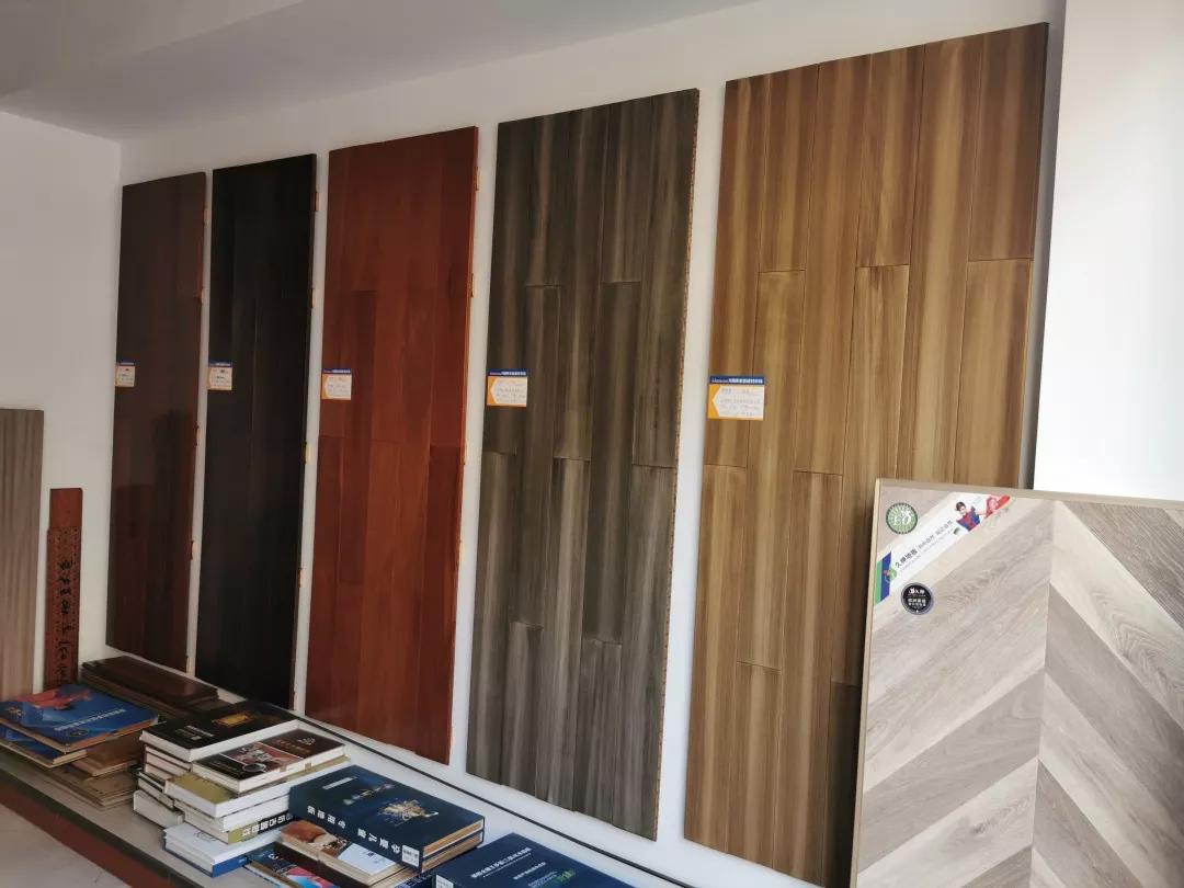 中国品牌500强领先的地板家居解决方案清新自然健康环保尽在久绅