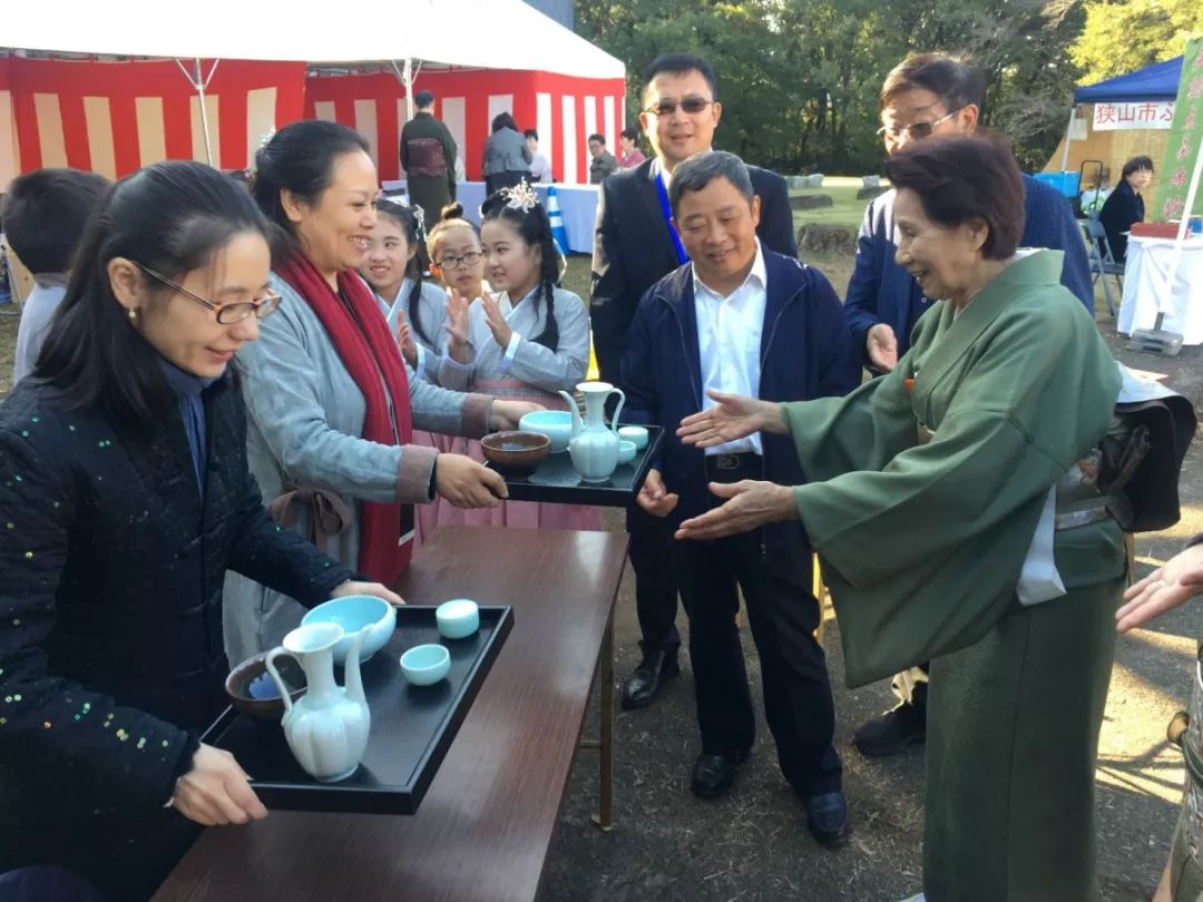 中日友誼在茶中延續,上城這所小學的