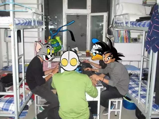 在大学如何一眼分辨出大一大二大三和大四的学生