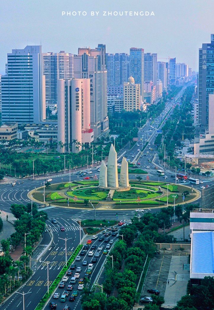 湛江三帆雕塑当年为什么建的现在该不该拆吵开啦