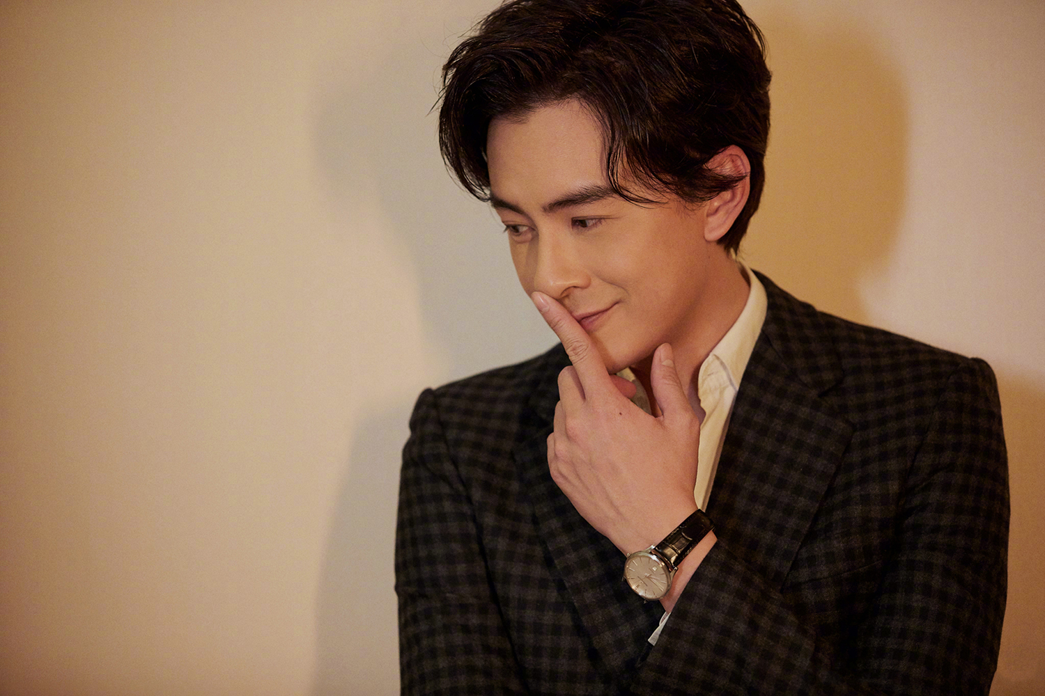 郑元畅是"偷走"时间了吧,37岁颜值不输23,还是心目中的江直树