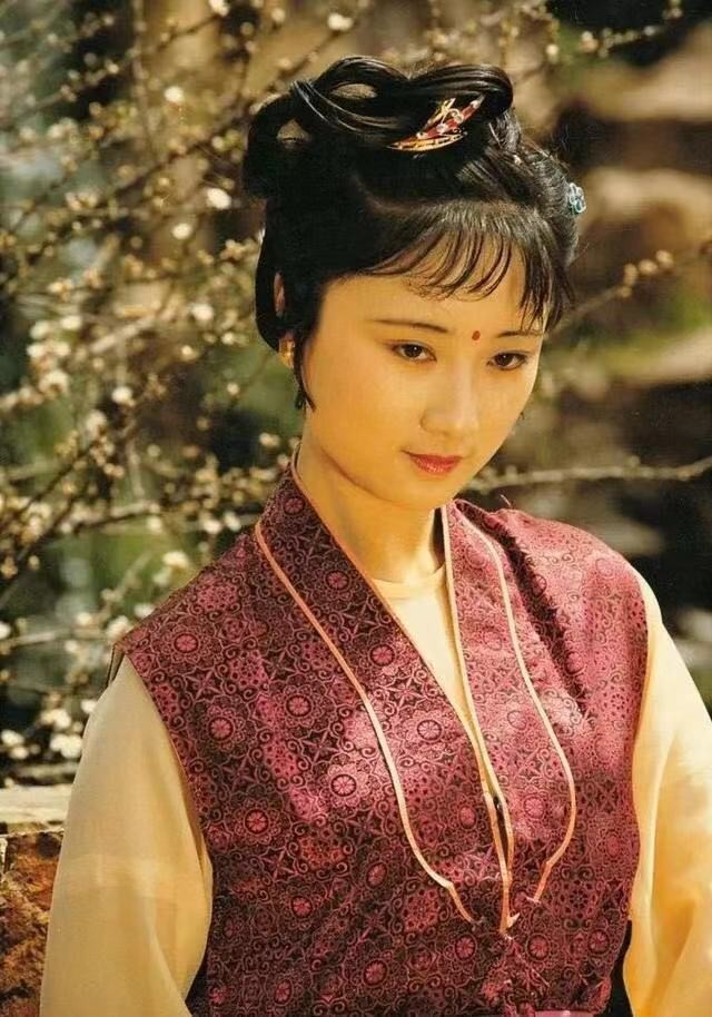 香菱的命运经历别高估了别人的善也别低估了人性的恶