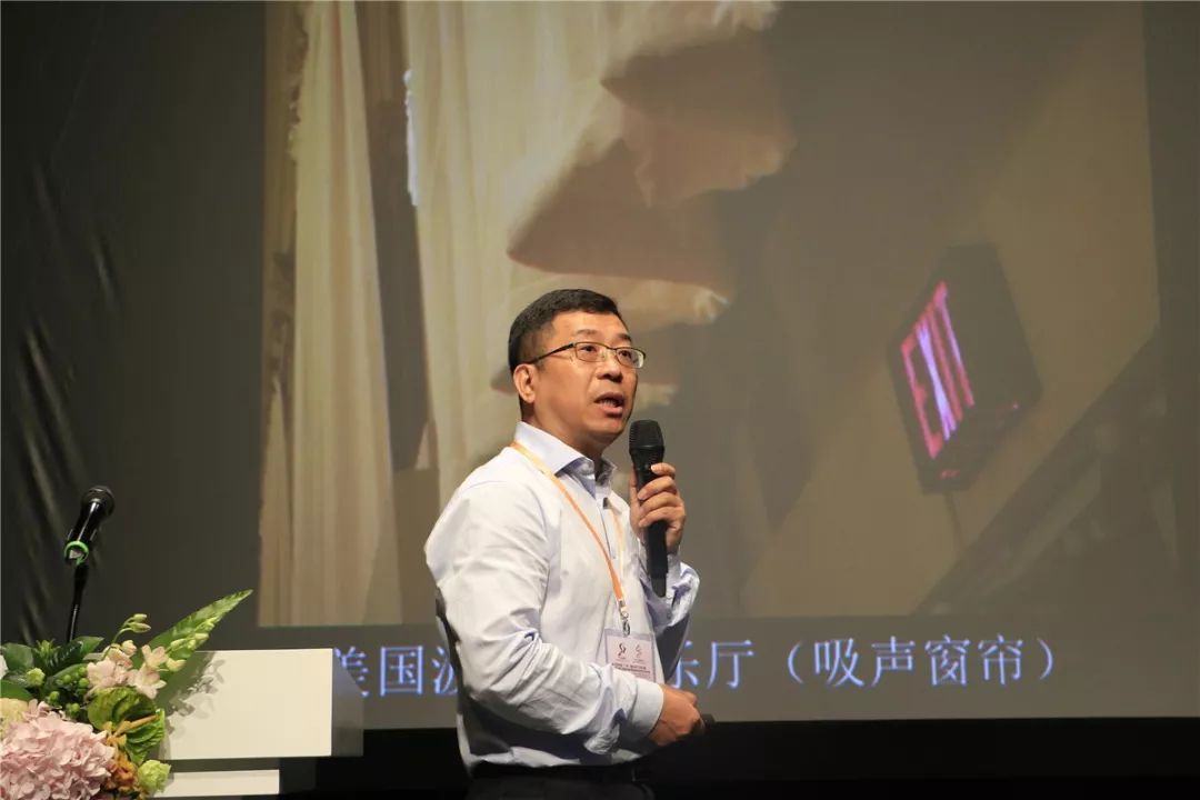 观演建筑实践分享演讲人:中国建筑西南研究院执行总建筑师 邱小勇助理