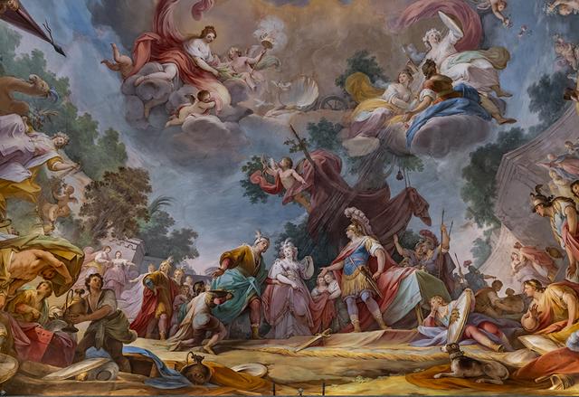 看看穹顶画,18世纪意大利新古典主义画家罗西的"马其顿的亚历山大娶了